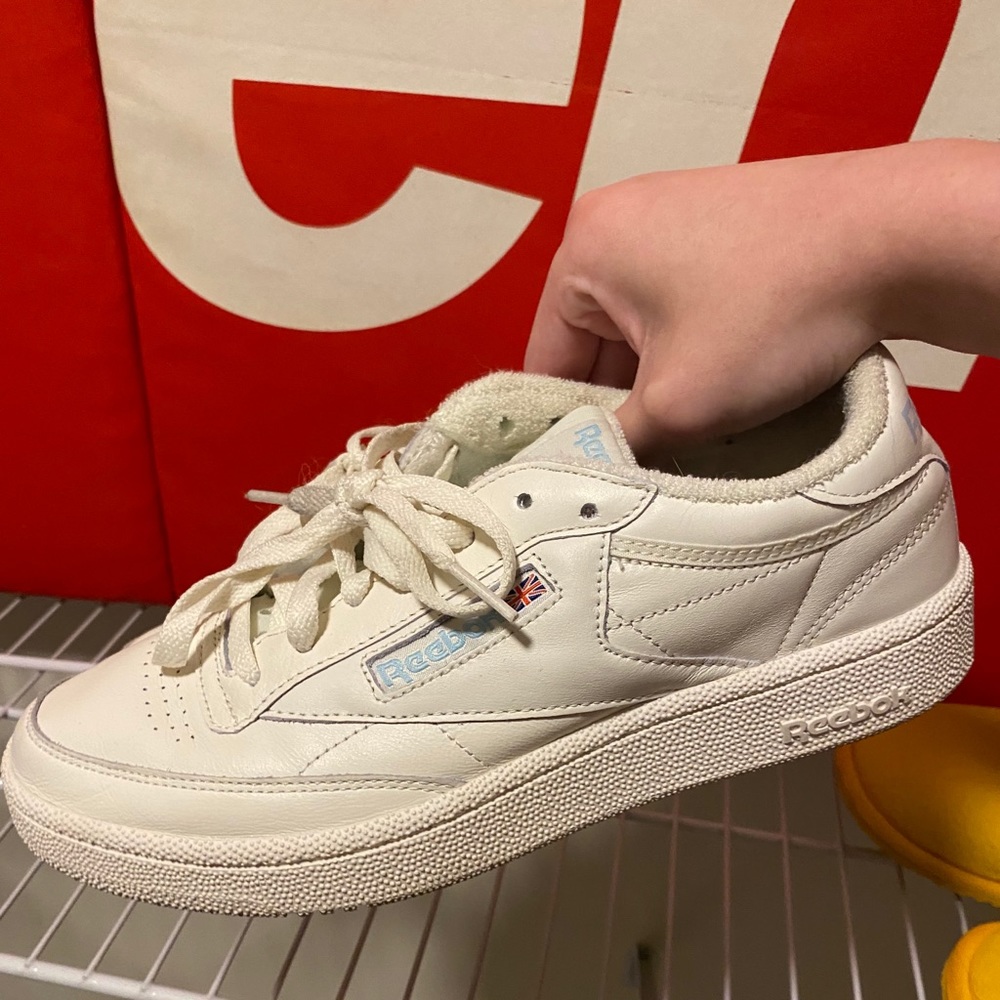 Reebok UO Club C 85 Sneaker size 7 men’s